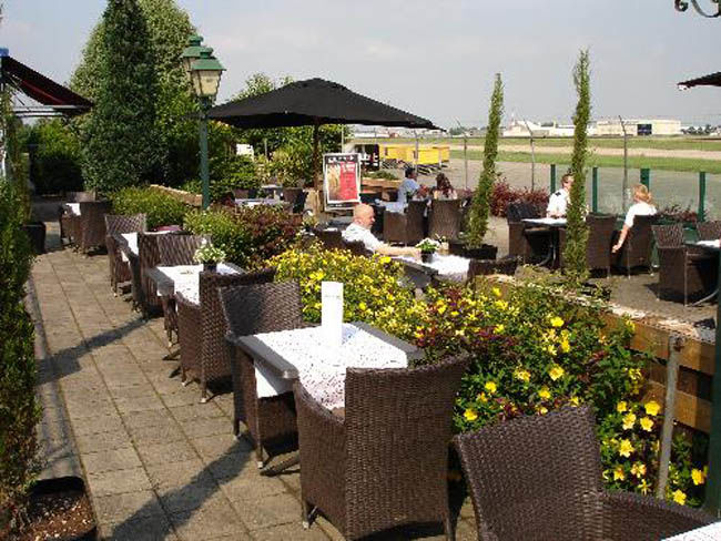 Tulip Inn Maastricht Aachen Airport Exterior photo