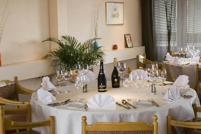 Tulip Inn Maastricht Aachen Airport Restaurant photo